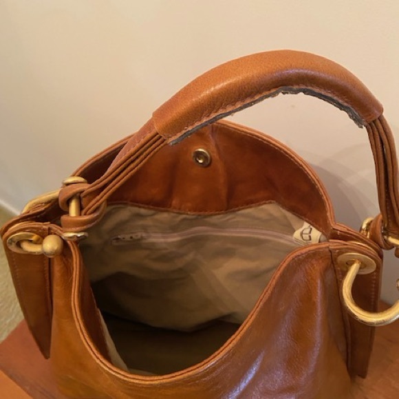 Elano Hand Bag - Picture 3 of 4